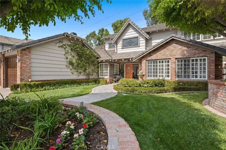 3911 E Rolling Green Lane, Orange, California 92867