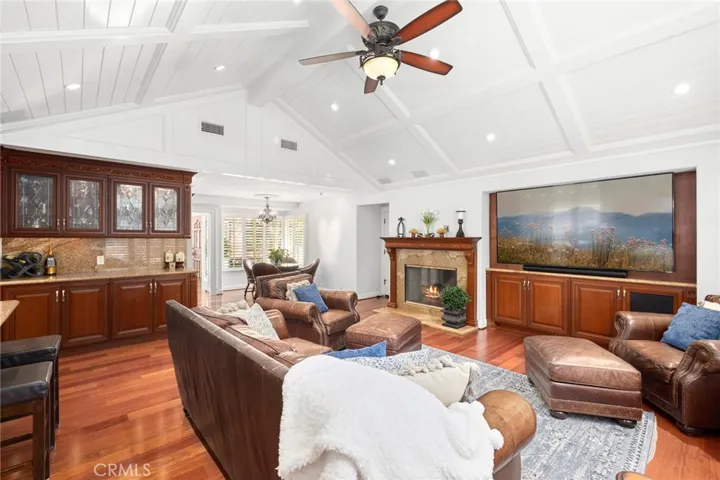 3911 E Rolling Green Lane, Orange, California 92867