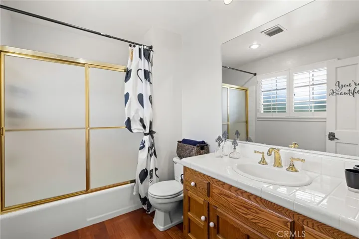 3911 E Rolling Green Lane, Orange, California 92867