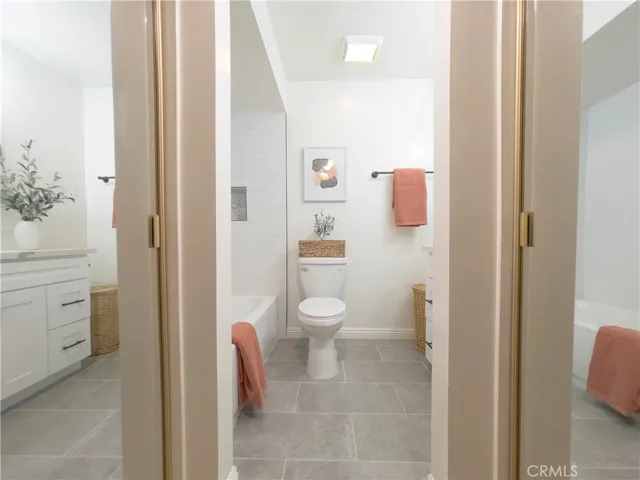3000 Associated Road 64, Fullerton, California 92835