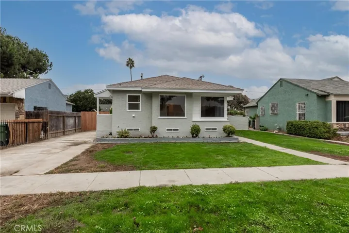 1817 E Pine Street, Compton, California 90221