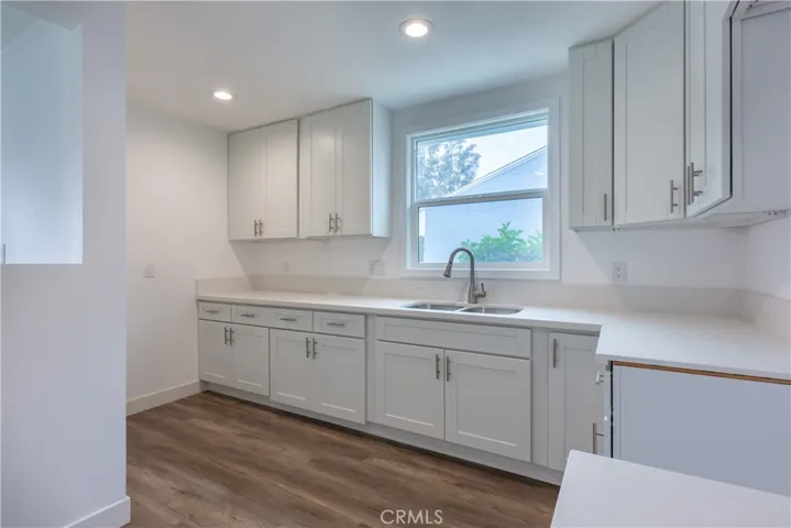 1817 E Pine Street, Compton, California 90221