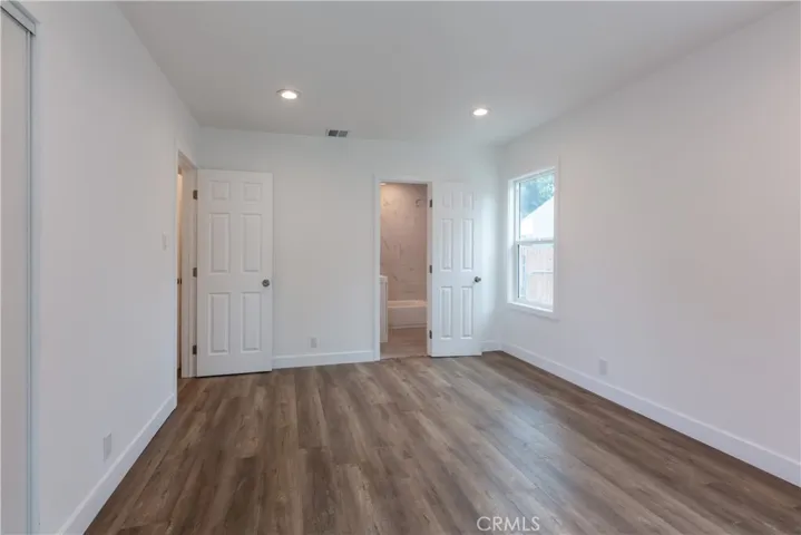 1817 E Pine Street, Compton, California 90221