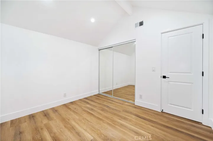18817 Friar Street, Tarzana, California 91335