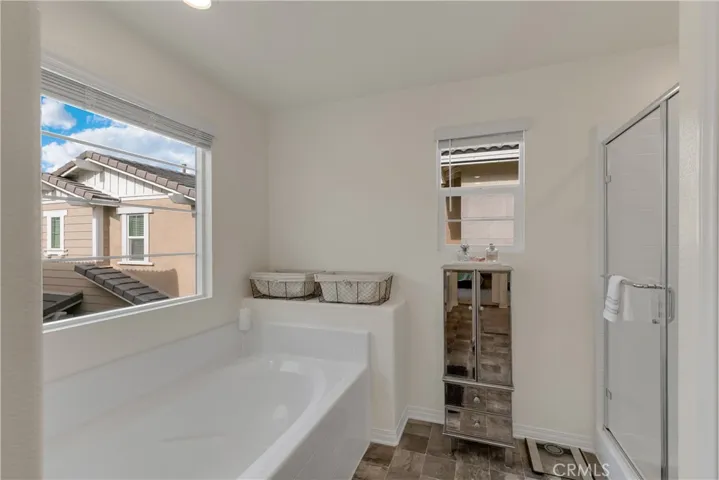 13953 Agua Clara Circle, Eastvale, California 92880