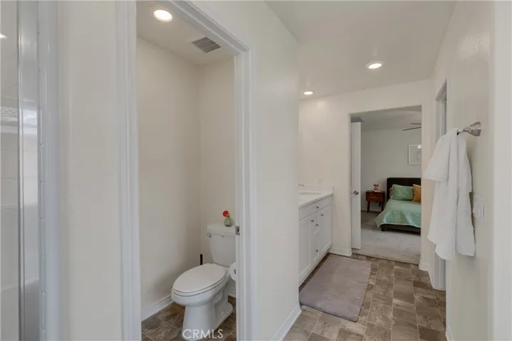 13953 Agua Clara Circle, Eastvale, California 92880