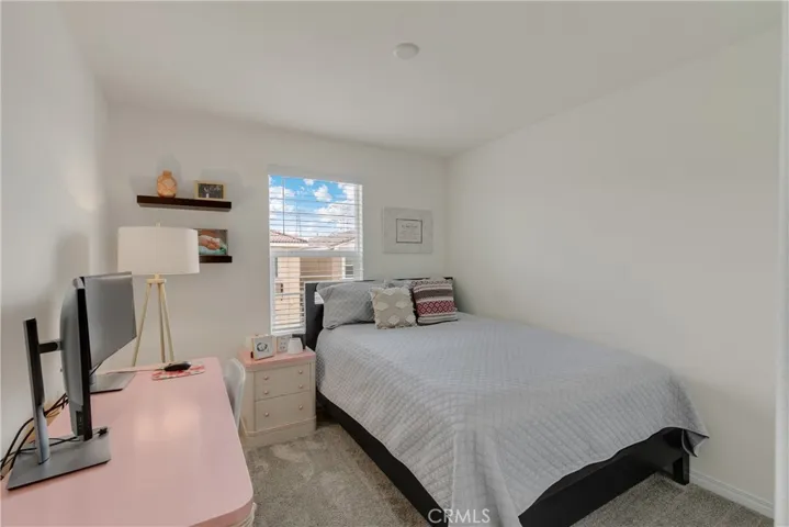 13953 Agua Clara Circle, Eastvale, California 92880