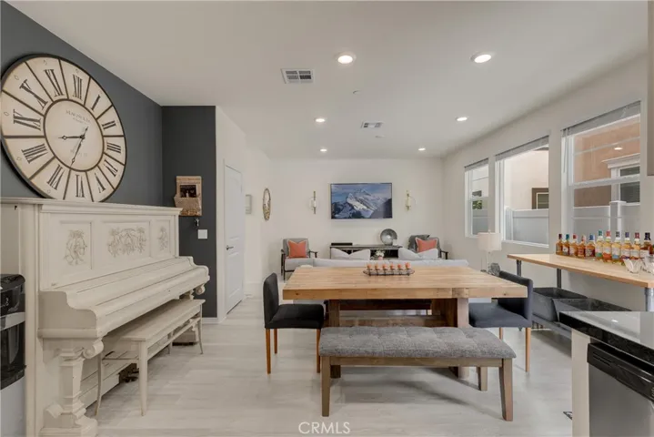 13953 Agua Clara Circle, Eastvale, California 92880