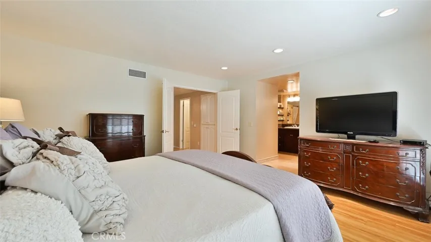 8204 Seranata Drive, Whittier, California 90603
