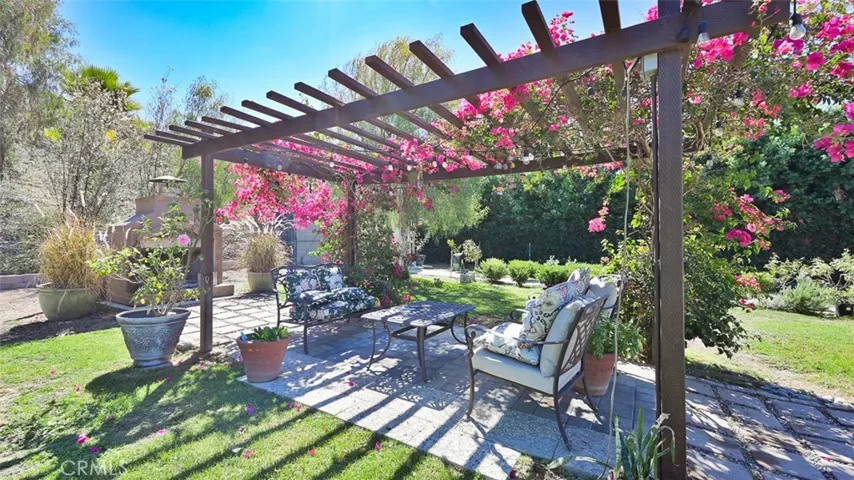 8204 Seranata Drive, Whittier, California 90603