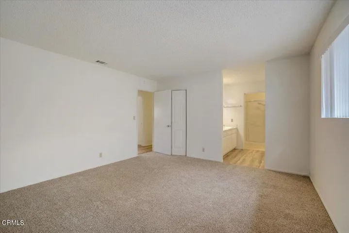 19-Breakwater Way-25