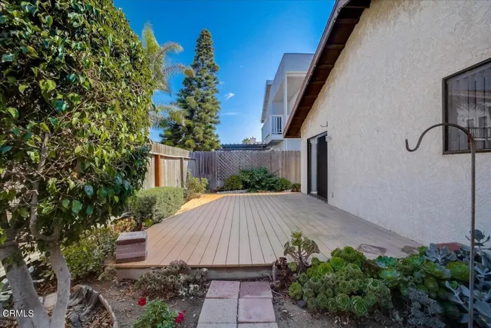 27-Breakwater Way-33