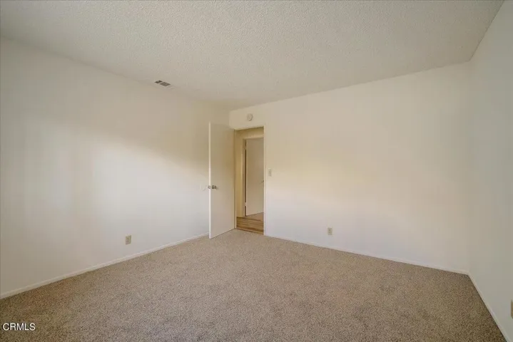 17-Breakwater Way-23