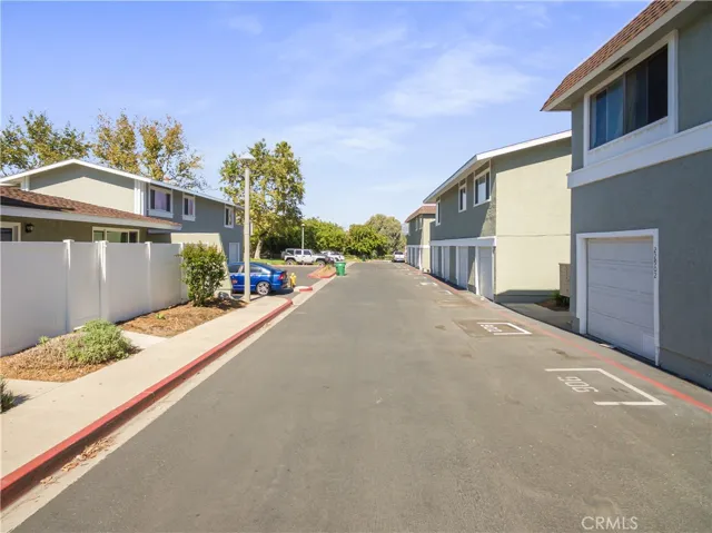22864 Via Pimiento 2i, Mission Viejo, California 92691