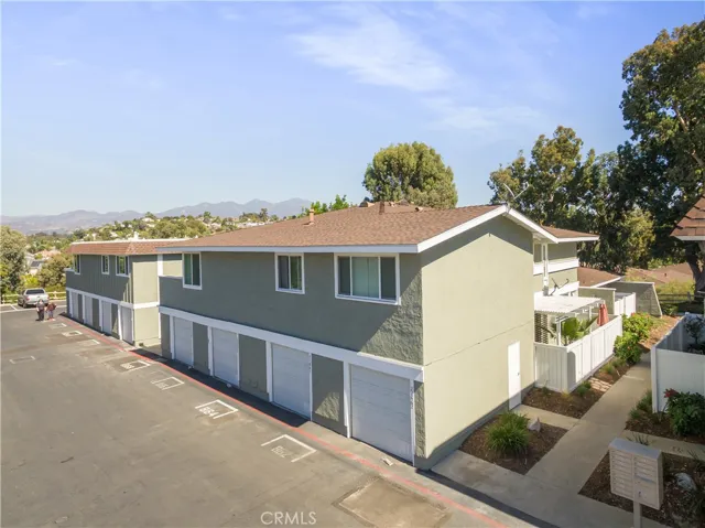 22864 Via Pimiento 2i, Mission Viejo, California 92691