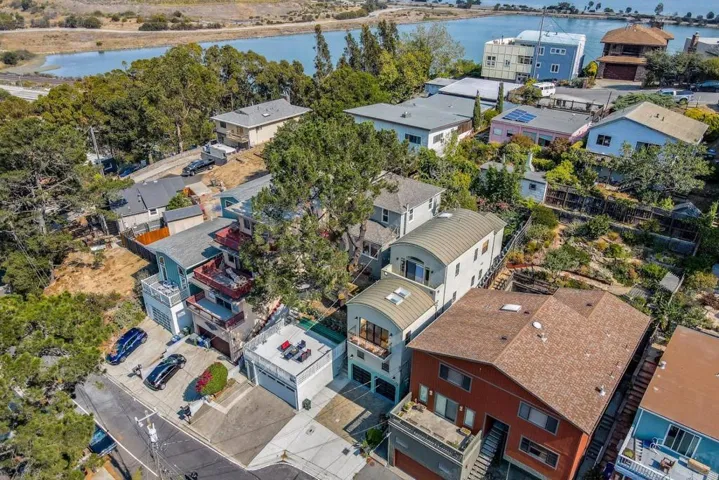 , Brisbane, California 94005