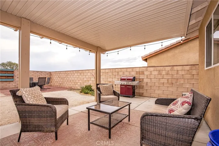 3366 James Court, Lancaster, California 93535