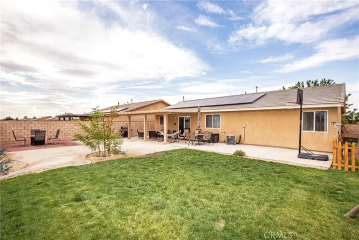 3366 James Court, Lancaster, California 93535