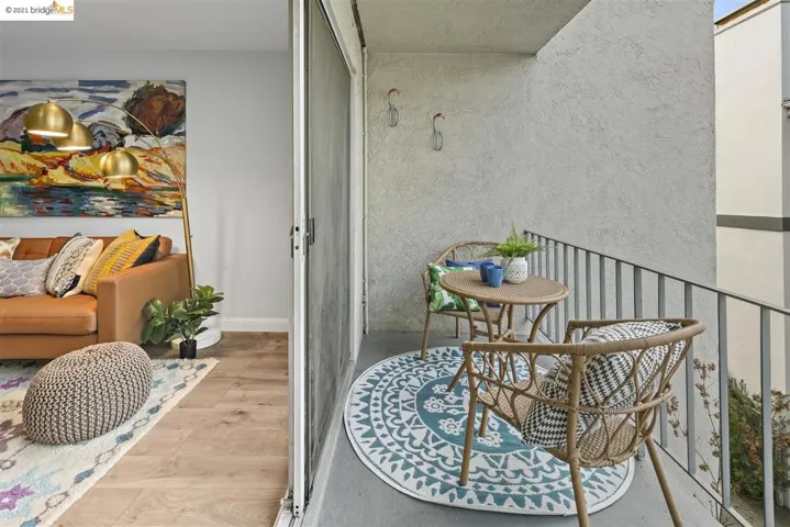 424 Staten Ave 203, Oakland, California 94610