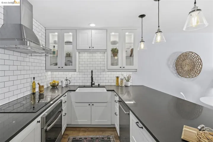 424 Staten Ave 203, Oakland, California 94610
