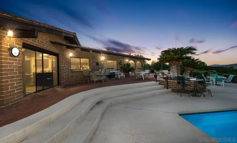 32433 Cole Grade Rd, Valley Center, California 92082