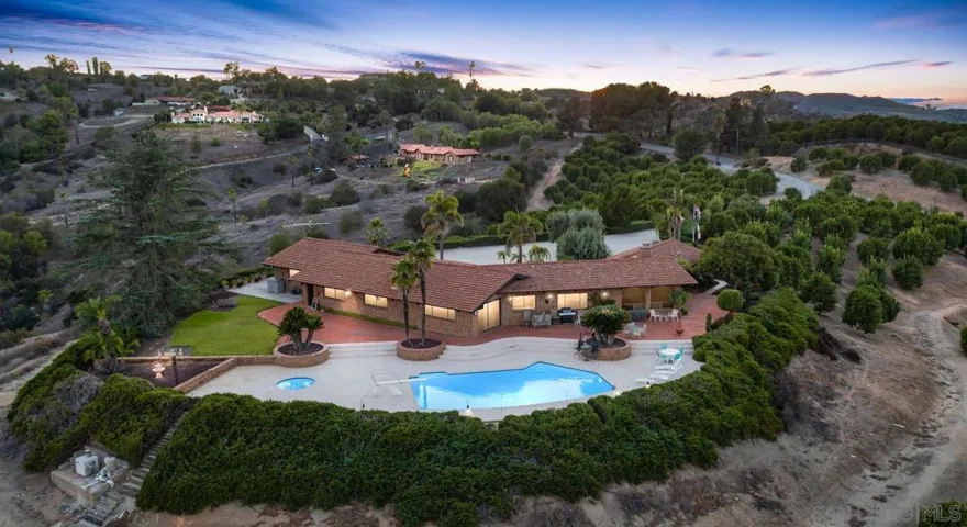 32433 Cole Grade Rd, Valley Center, California 92082