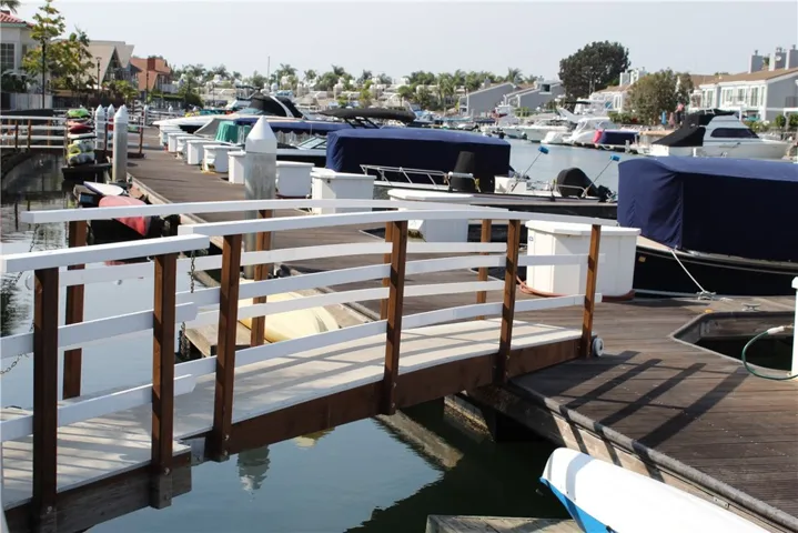3502 Sagamore Drive, Huntington Beach, California 92649