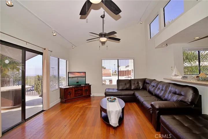 116 N Avenida Calafia A, San Clemente, California 92672