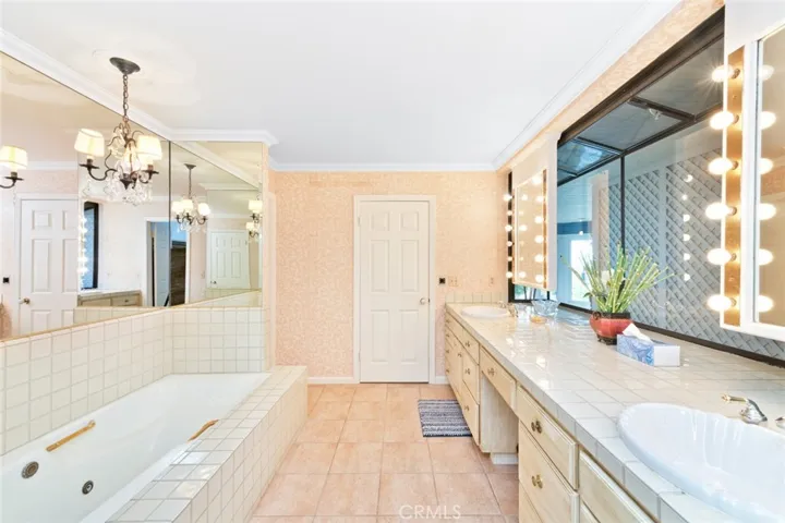 139 Avenida Cota, San Clemente, California 92672
