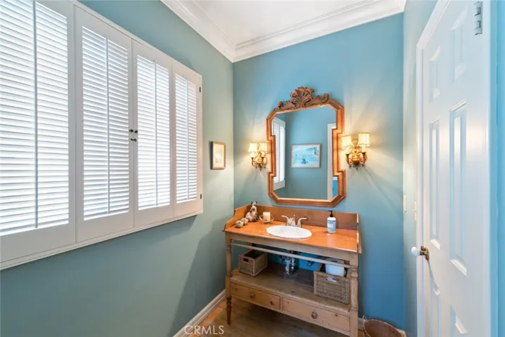 139 Avenida Cota, San Clemente, California 92672