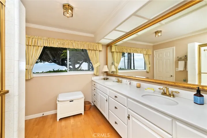 139 Avenida Cota, San Clemente, California 92672