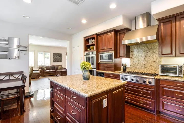 2278 Aventurine Pl, Carlsbad, California 92009