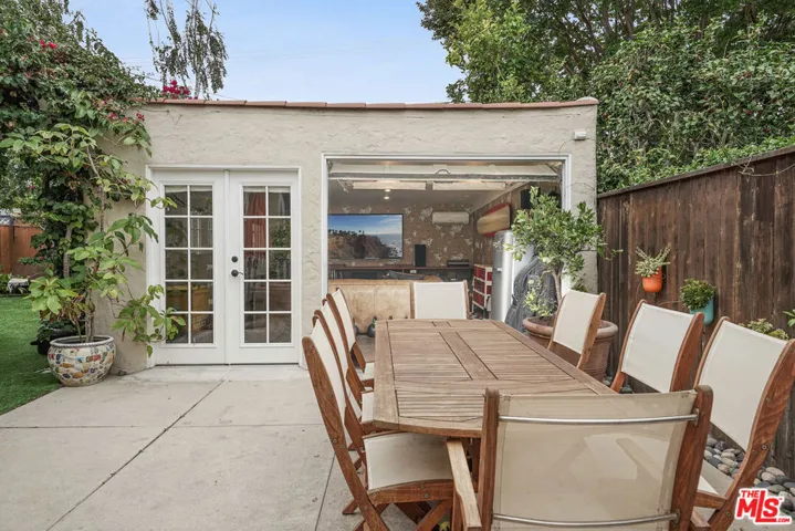 1021 Cedar Street, Santa Monica, California 90405