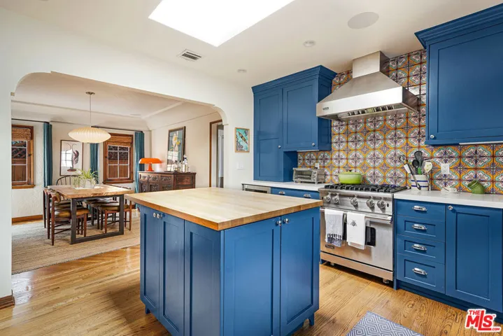 1021 Cedar Street, Santa Monica, California 90405