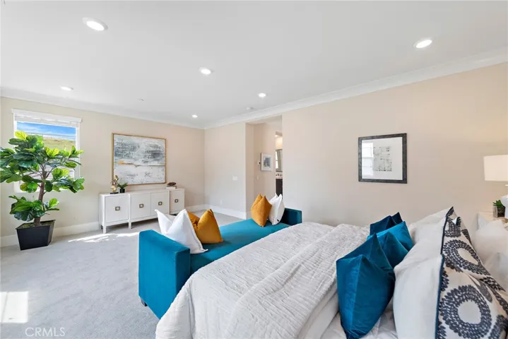 59 Cetus, Irvine, California 92618