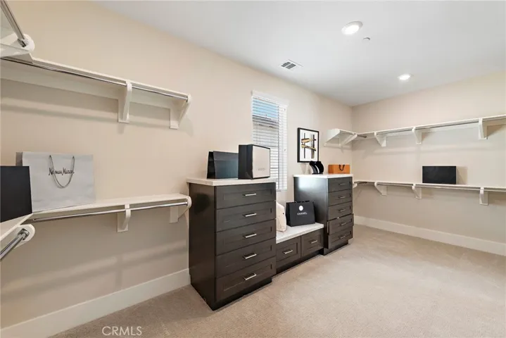 59 Cetus, Irvine, California 92618