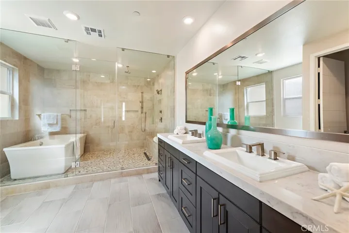 59 Cetus, Irvine, California 92618