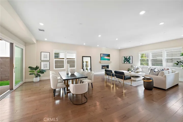 59 Cetus, Irvine, California 92618