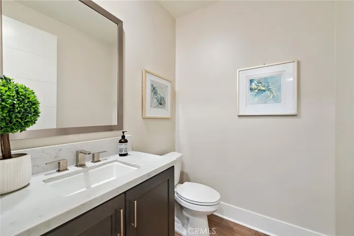 59 Cetus, Irvine, California 92618