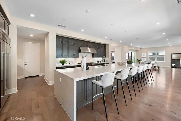 59 Cetus, Irvine, California 92618