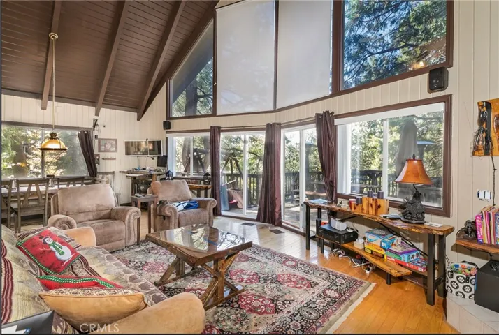 289 Massive Road, Lake Arrowhead, California 92352