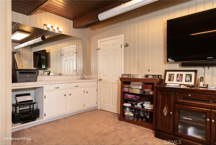289 Massive Road, Lake Arrowhead, California 92352