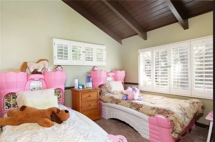 289 Massive Road, Lake Arrowhead, California 92352