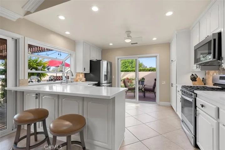26191 Avenida Deseo, Mission Viejo, California 92691