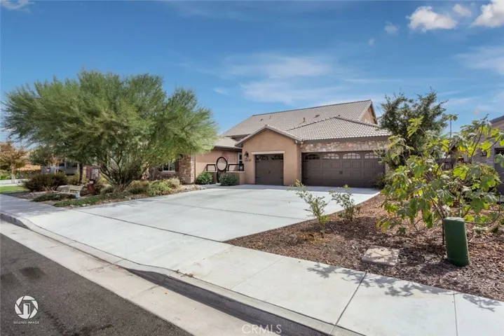 14837 Blue Stream Avenue, Bakersfield, California 93314