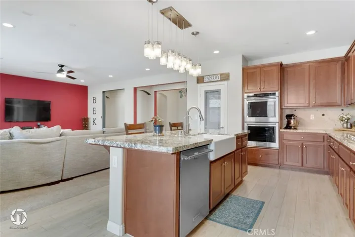14837 Blue Stream Avenue, Bakersfield, California 93314