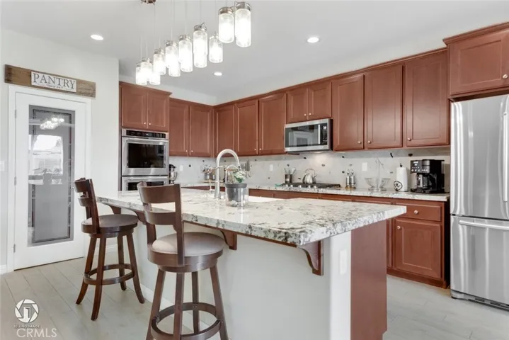 14837 Blue Stream Avenue, Bakersfield, California 93314