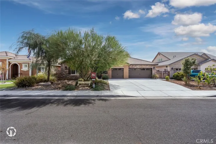 14837 Blue Stream Avenue, Bakersfield, California 93314