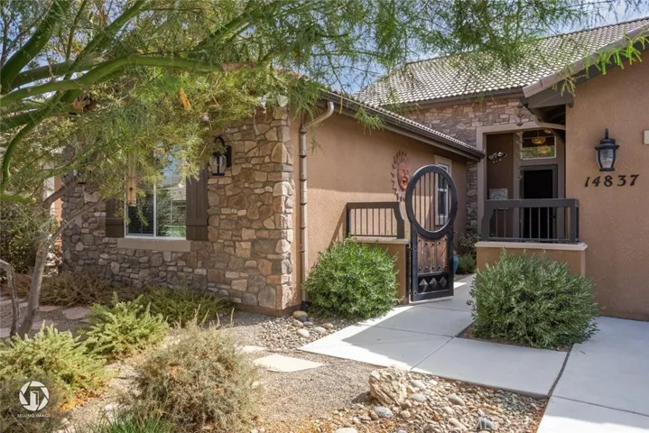 14837 Blue Stream Avenue, Bakersfield, California 93314