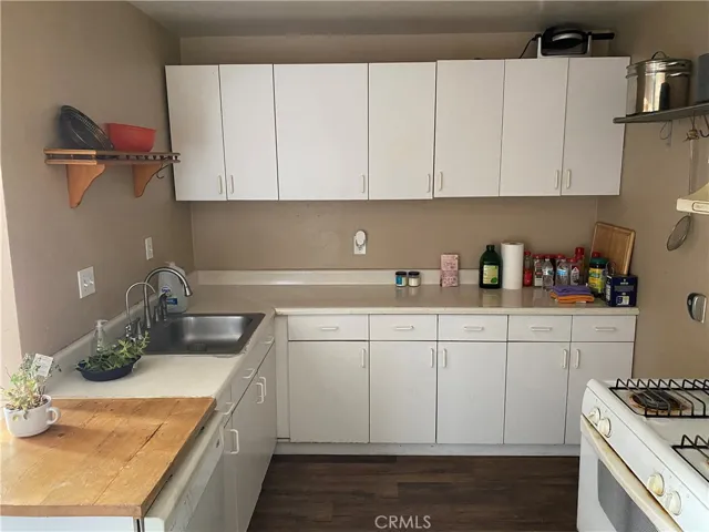 2743 N Lugo Avenue, San Bernardino, California 92404